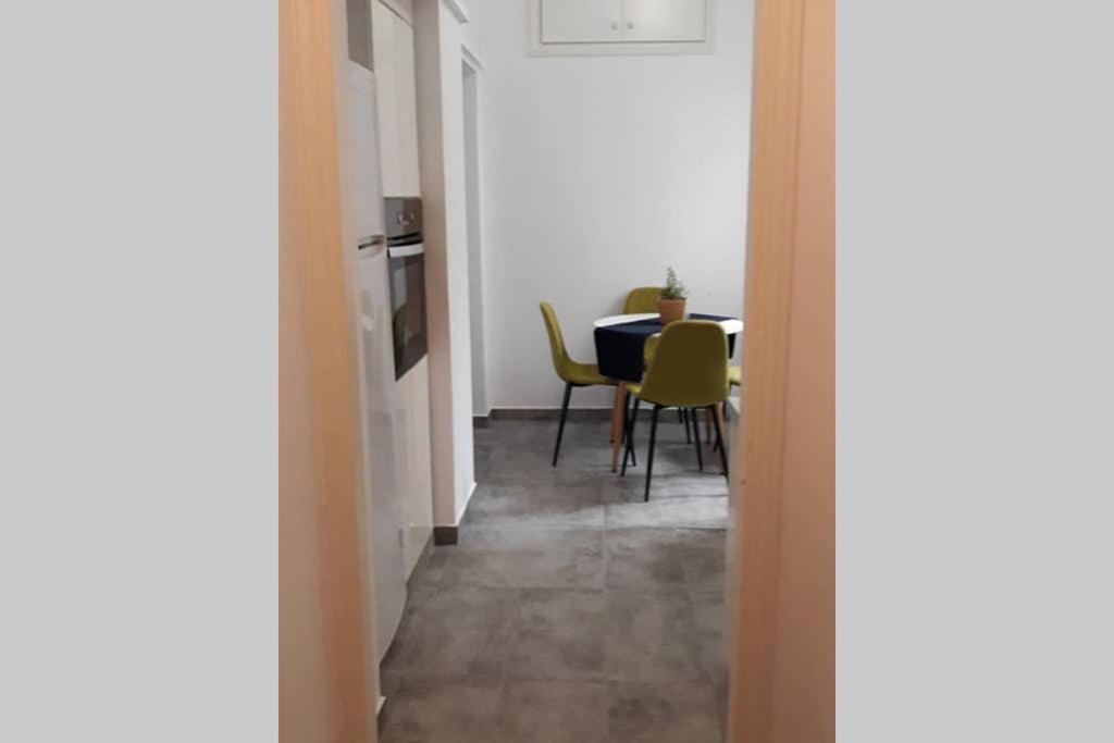 Cozy Apartment For 4 In Kolonaki, Lycabettus Athen Eksteriør billede