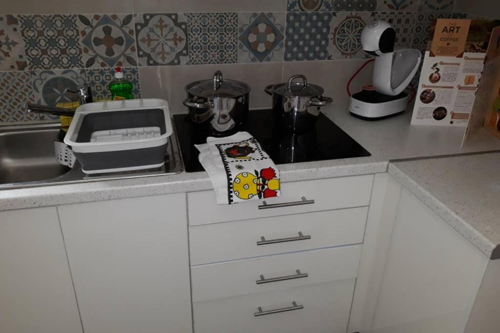 Cozy Apartment For 4 In Kolonaki, Lycabettus Athen Eksteriør billede